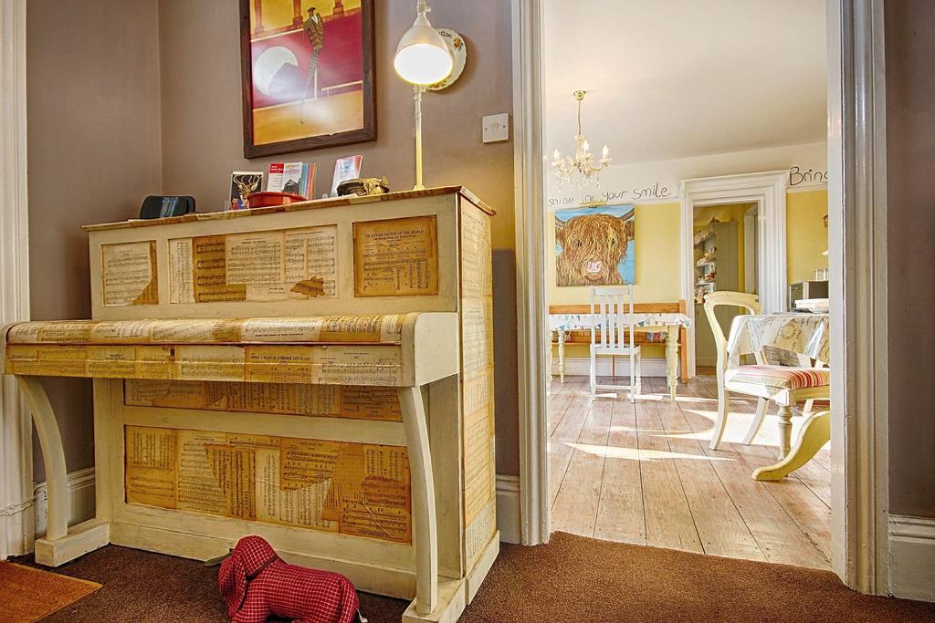 Bed and Breakfast Hooray Henrys Sheringham Esterno foto