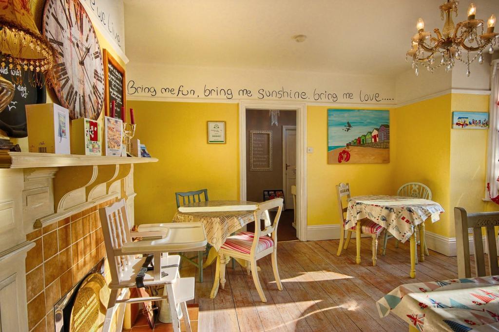 Bed and Breakfast Hooray Henrys Sheringham Esterno foto
