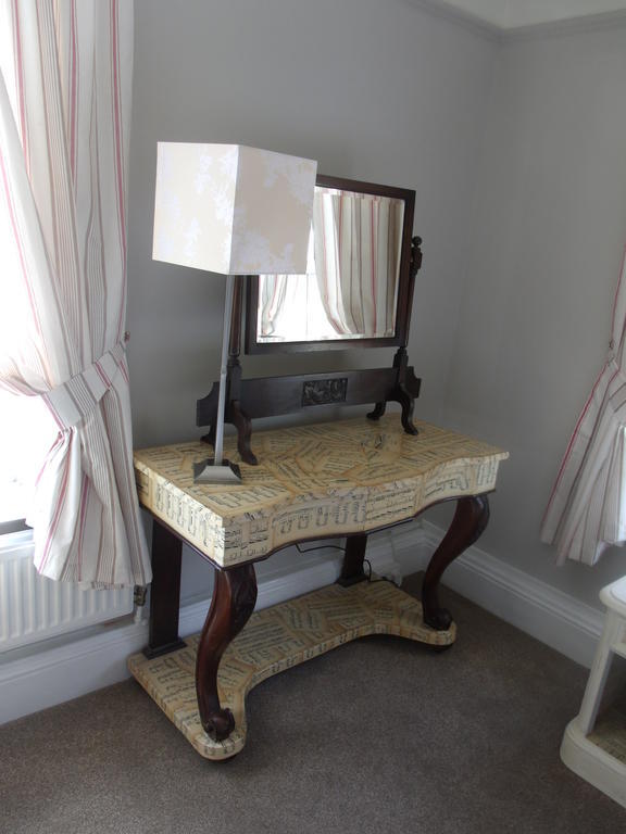 Bed and Breakfast Hooray Henrys Sheringham Esterno foto