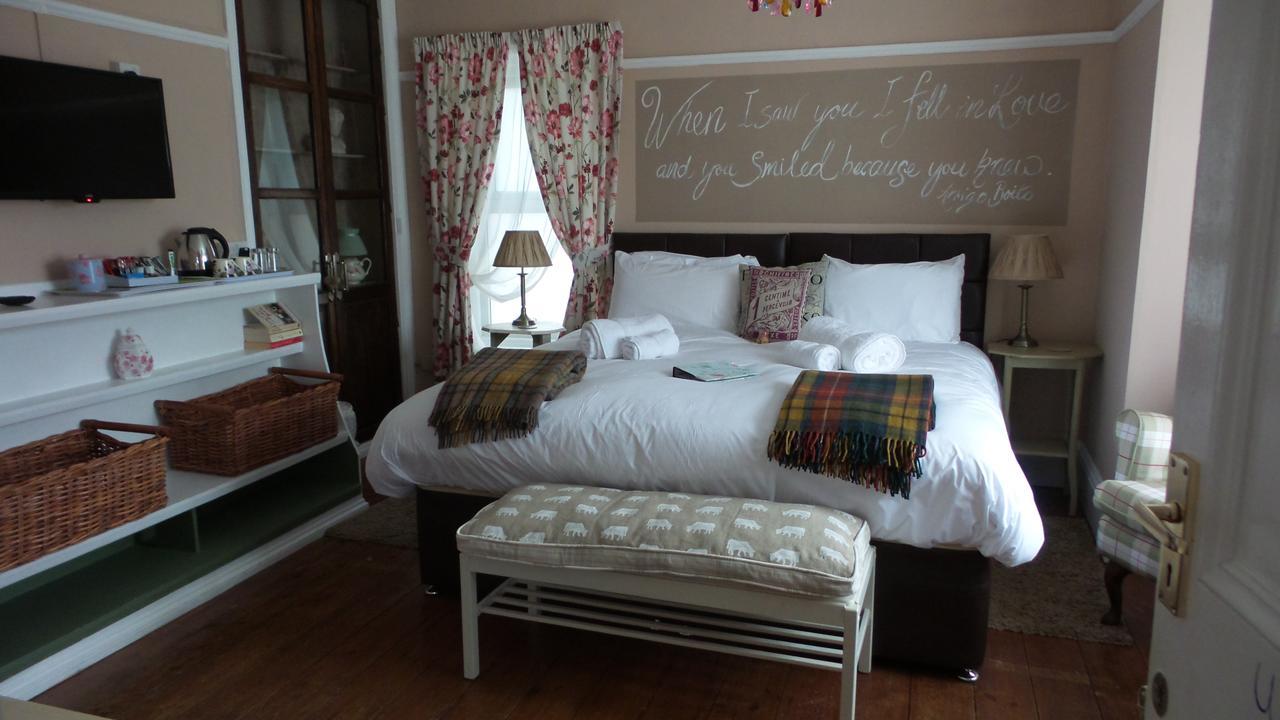 Bed and Breakfast Hooray Henrys Sheringham Esterno foto